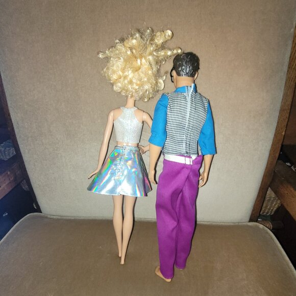 Modern Barbie & Ken - Picture 8 of 9